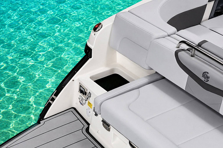 Катер Chaparral 30 Surf
